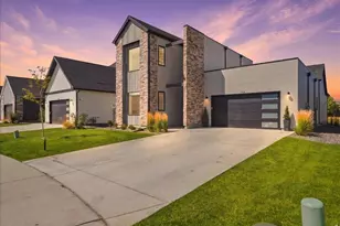 1724 Barefoot Dr, Windsor, CO 80550 - Photo 1
