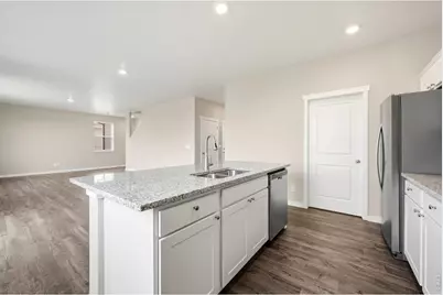 2595 Wren Dr, Johnstown, CO 80534 - Photo 9