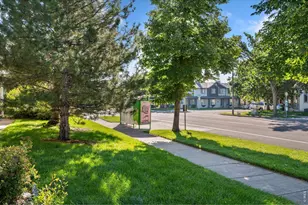 3002 W Elizabeth St, Fort Collins, CO 80521 - Photo 21
