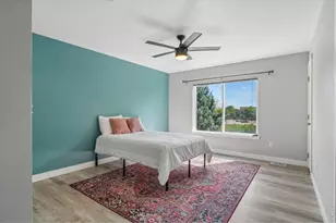 1818 Clover Creek Dr, Longmont, CO 80503 - Photo 21