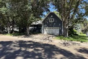 1143 S Baxter Ave, Holyoke, CO 80734 - Photo 3