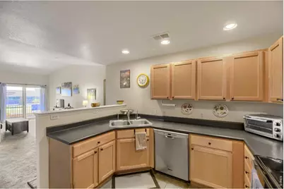 1703 Whitehall Dr #7I, Longmont, CO 80504 - Photo 7