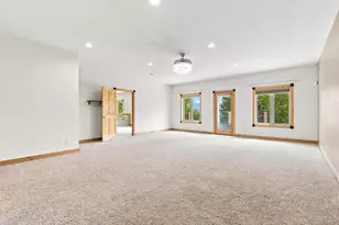 557 Grand Estates Dr, Estes Park, CO 80517 - Photo 23