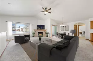 2615 Anemonie Dr, Loveland, CO 80537 - Photo 3