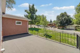 2555 Queen St, Lakewood, CO 80215 - Photo 27
