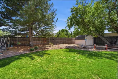 2331 Hampshire Ct, Fort Collins, CO 80526 - Photo 33