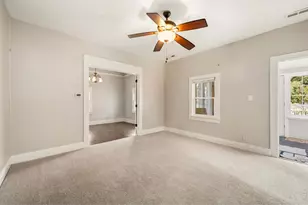 1050 W 8th St, Loveland, CO 80537 - Photo 11