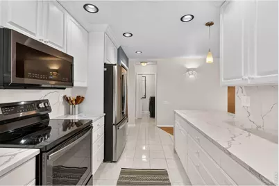 436 47th Ave #14, Greeley, CO 80634 - Photo 7