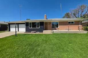 627 Park St, Fort Morgan, CO 80701 - Photo 1
