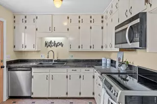 820 Lotus Way, Broomfield, CO 80020 - Photo 11