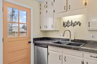 820 Lotus Way, Broomfield, CO 80020 - Photo 9