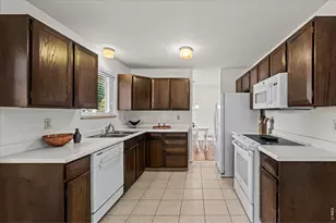 1312 Grays Peak Dr, Longmont, CO 80504 - Photo 5