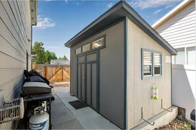 132 N 50th Ave Pl, Greeley, CO 80634 - Photo 9