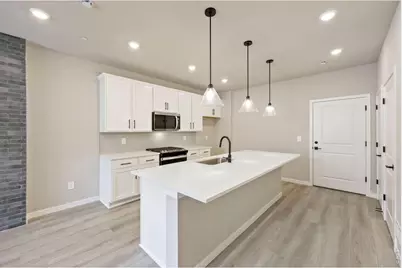 2833 Bear Springs Cir, Longmont, CO 80503 - Photo 9