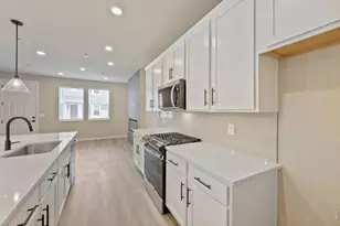 2833 Bear Spgs Cir, Longmont, CO 80503 - Photo 11