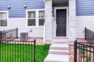 2833 Bear Spgs Cir, Longmont, CO 80503 - Photo 3