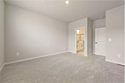 2833 Bear Springs Cir, Longmont, CO 80503 - Photo 17