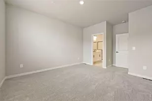 2833 Bear Spgs Cir, Longmont, CO 80503 - Photo 17