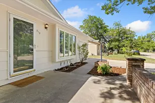 513 N Impala Dr, Fort Collins, CO 80521 - Photo 3