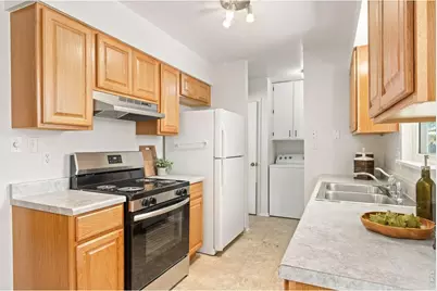 513 N Impala Dr, Fort Collins, CO 80521 - Photo 9