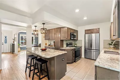 2072 Huntington Cir, Fort Collins, CO 80526 - Photo 9