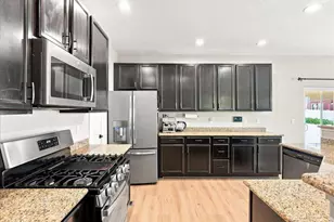 7915 W 12th St, Greeley, CO 80634 - Photo 9