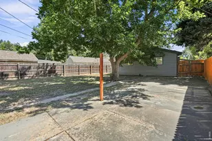 116 E 5th Ave, Longmont, CO 80504 - Photo 37