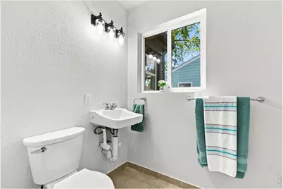 116 E 5th Ave, Longmont, CO 80504 - Photo 33