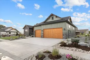 1366 Eliza Ave, Berthoud, CO 80513 - Photo 1