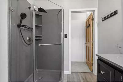 837 N Jefferson Ave, Loveland, CO 80537 - Photo 13