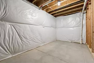 2029 Sicily Cir, Longmont, CO 80503 - Photo 33