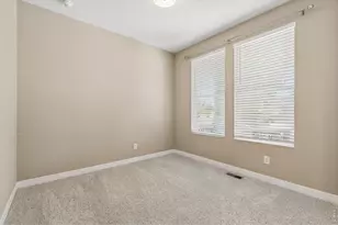 2029 Sicily Cir, Longmont, CO 80503 - Photo 19