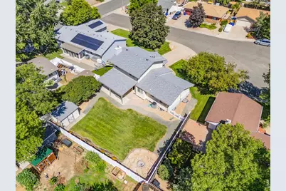 619 Blue Mountain Ct, Windsor, CO 80550 - Photo 39