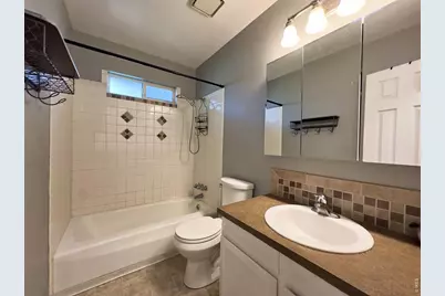 1205 Sycamore Dr, Loveland, CO 80538 - Photo 11