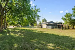 720 S Overland Trail, Fort Collins, CO 80521 - Photo 33