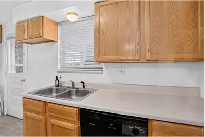 219 Chestnut St #C2, Windsor, CO 80550 - Photo 13