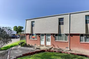 219 Chestnut St, Windsor, CO 80550 - Photo 1