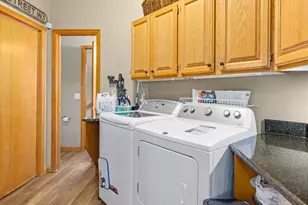 2251 Arapaho Rd, Estes Park, CO 80517 - Photo 37