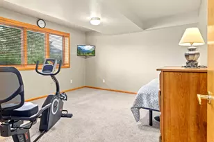 2251 Arapaho Rd, Estes Park, CO 80517 - Photo 35