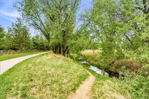 833 S Coffman St, Longmont, CO 80501 - Photo 33