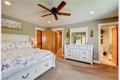 3919 Surrey Ridge Dr, Loveland, CO 80537 - Photo 19