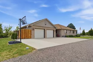 3919 Surrey Rdg Dr, Loveland, CO 80537 - Photo 33