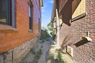 1445 St Paul St, Denver, CO 80206 - Photo 3