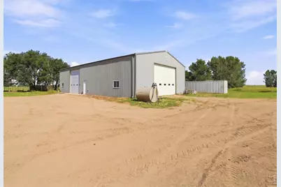 27488 County Road 5, Weldona, CO 80653 - Photo 3