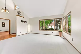 3911 Simms Ct, Wheat Ridge, CO 80033 - Photo 5