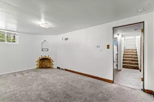 1319 16th St, Greeley, CO 80631 - Photo 17