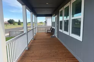329 Yellowstone Ave, Brush, CO 80723 - Photo 3