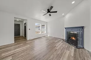 552 S Carriage Dr, Milliken, CO 80543 - Photo 5