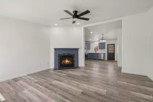 552 S Carriage Dr, Milliken, CO 80543 - Photo 3