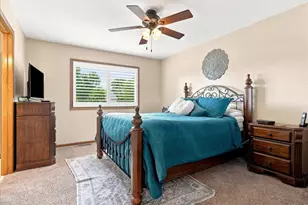 1009 Medicine Man Ct, Windsor, CO 80550 - Photo 15